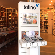 Komfortabel: fahrbarer Präsenter für einen eBook-Reader